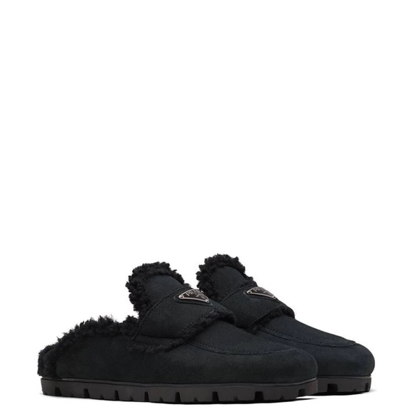 Slippers - Picture 3 of 3